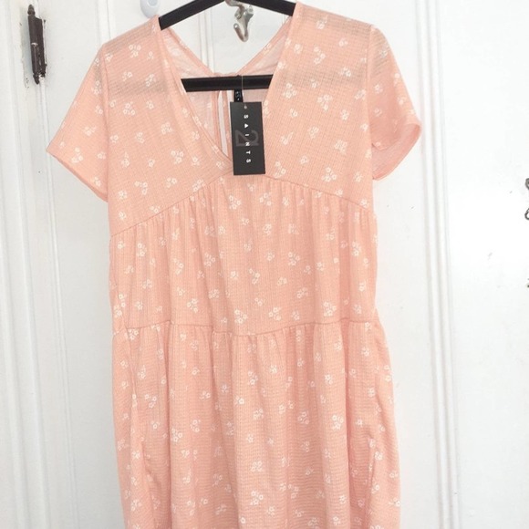 Saints Pink Floral Tiered Flowy Dress - Picture 5 of 6